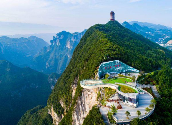 渝黔文旅联袂送福利：高铁票=门票!50家佳构景区请你免费游