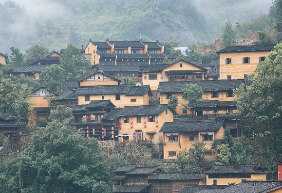 周末游破碎错过的贪图地