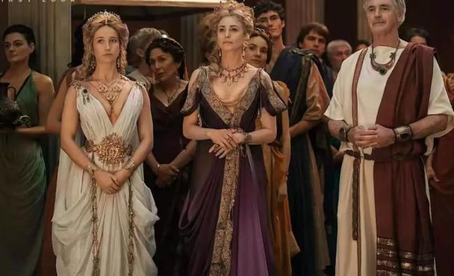 12月的最大圭臬 新剧来袭先睹为快